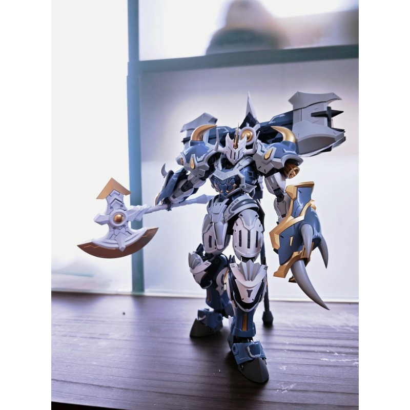 SNAA 1/144 SC-010 Furious Warh - Model Kit Tristan recensione e prezzo