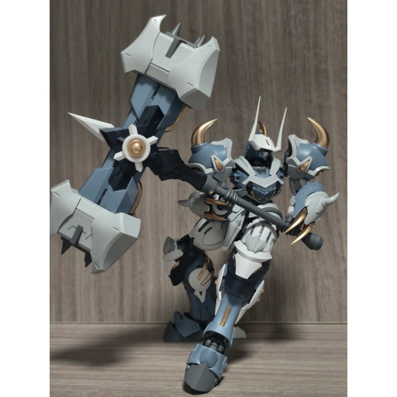 SNAA 1/144 SC-010 Furious Warh - Model Kit Tristan recensione e prezzo